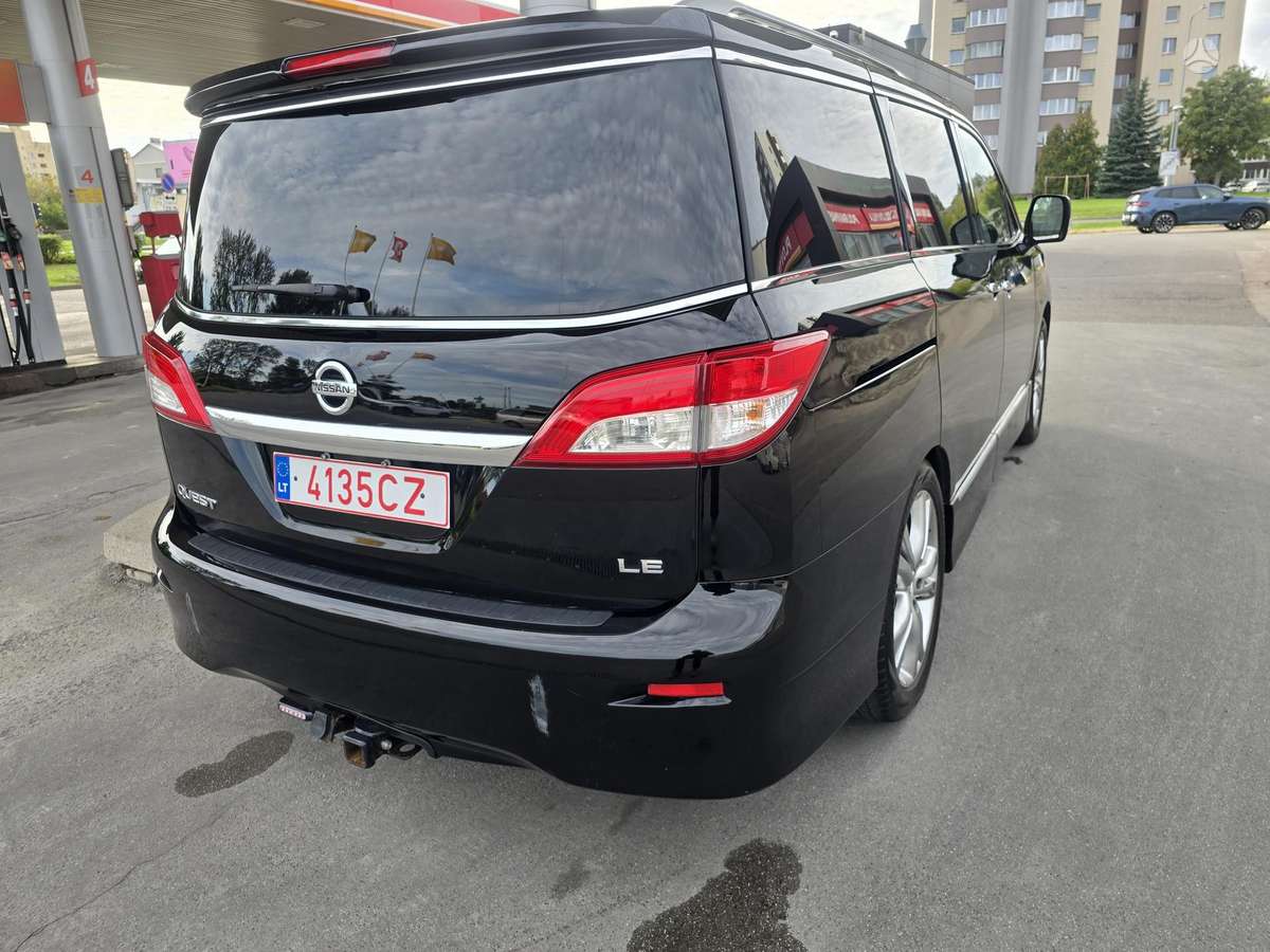 Nissan Quest 2012 — photo 5