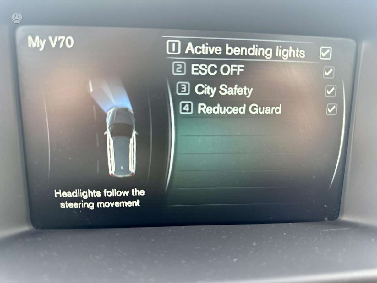 Volvo V70 2015 — photo 14