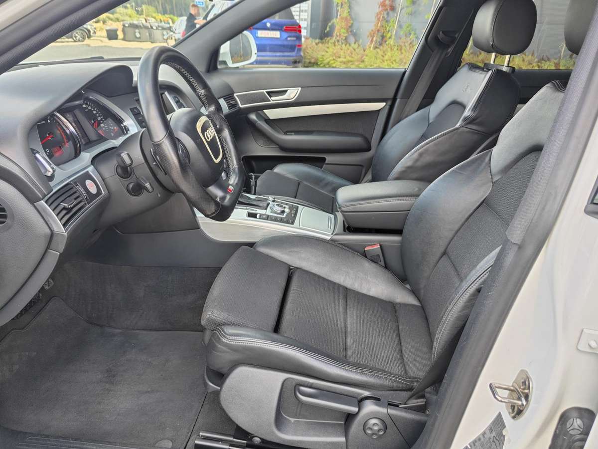 Audi A6 2009 — photo 13