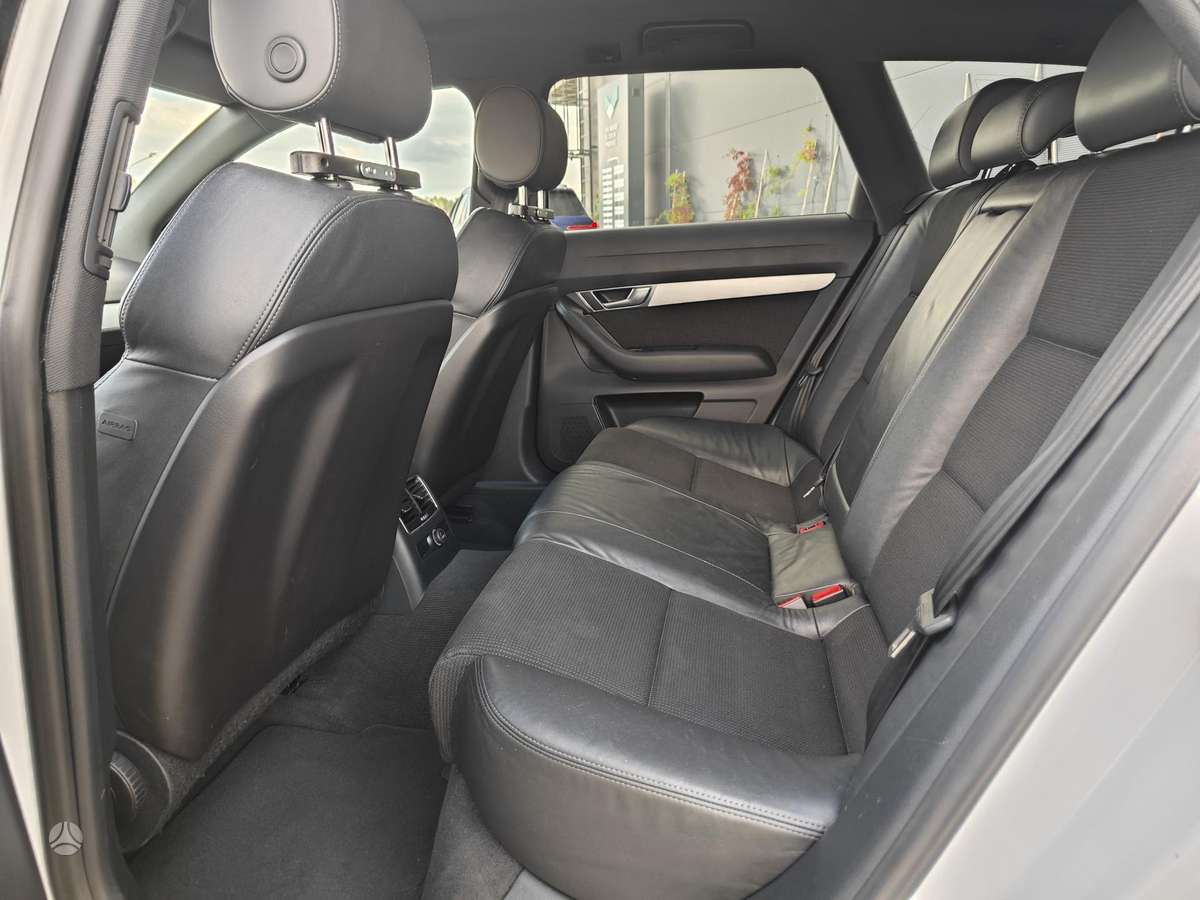 Audi A6 2009 — photo 24