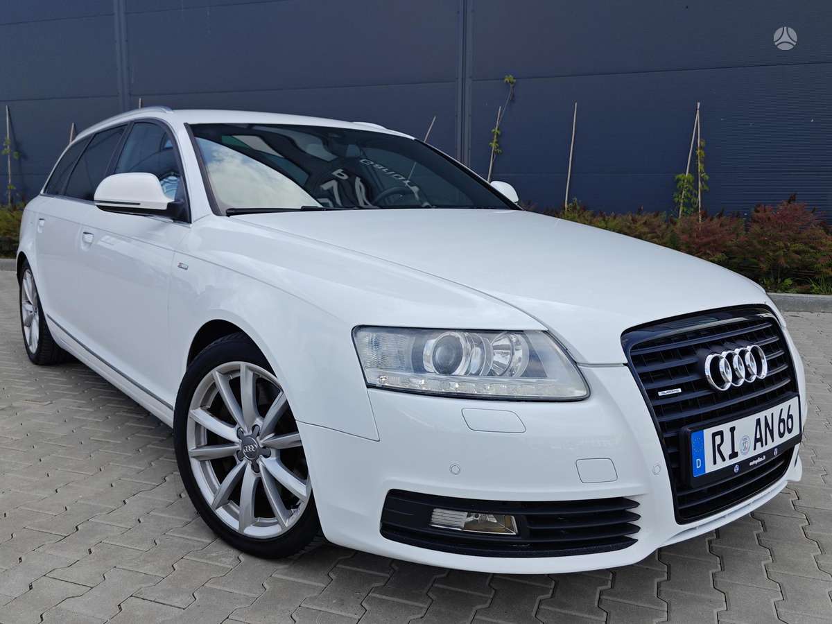 Audi A6 2009 — interior