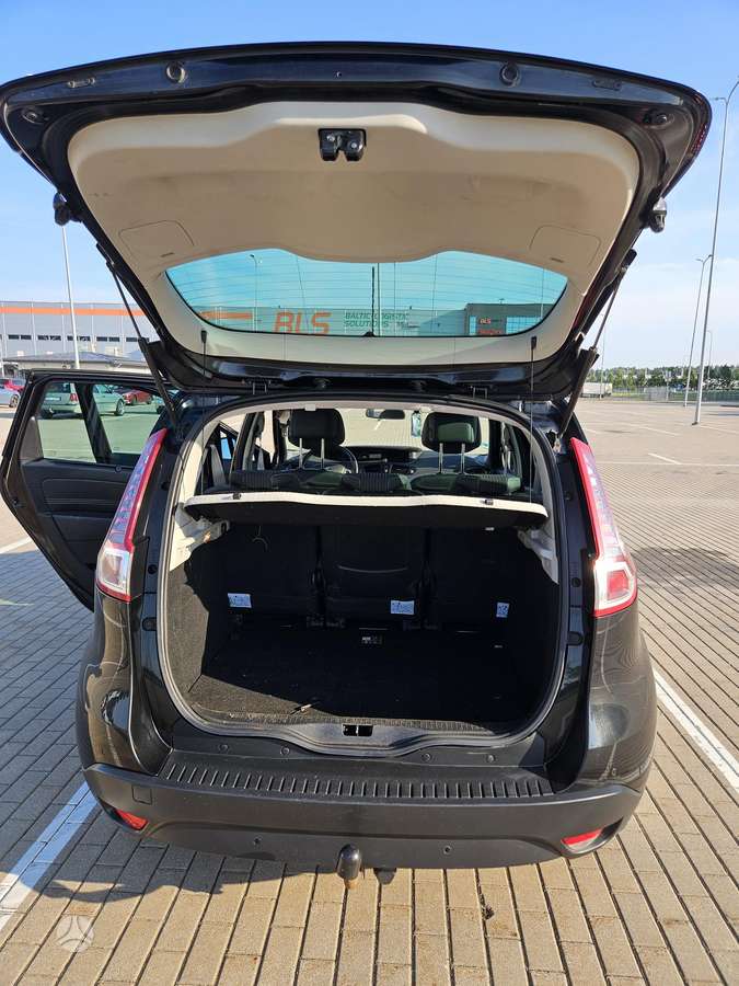 Renault Scenic 2012 — фото 15