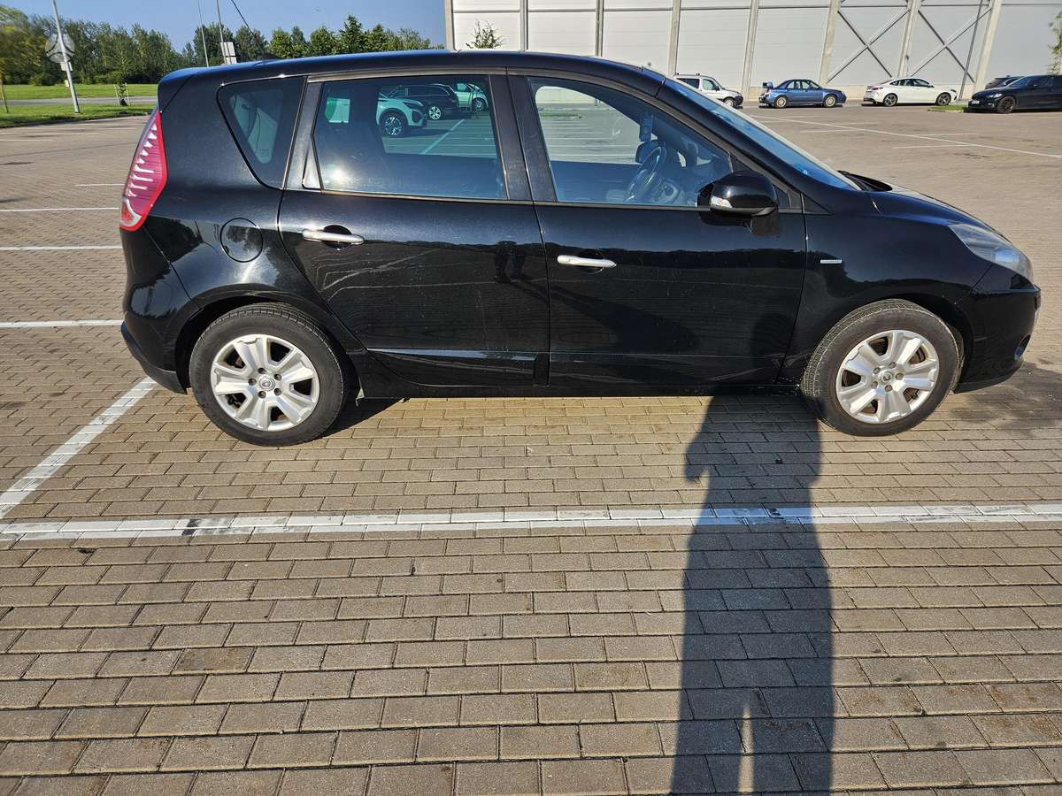 Renault Scenic 2012 — фото 6