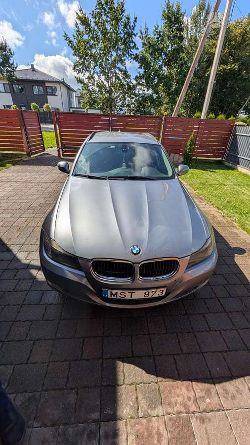 BMW 318 2011 — авто для ЗСУ з Європи