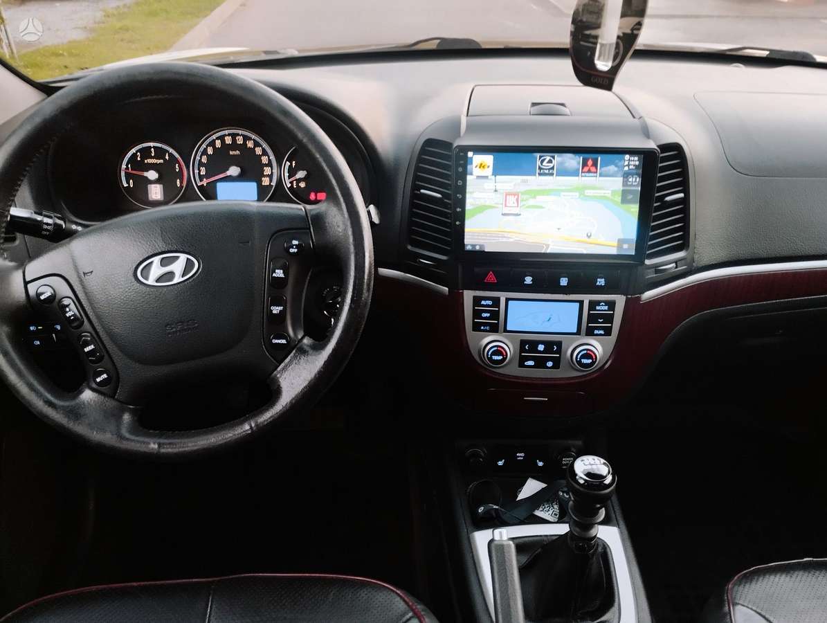 Hyundai Santa 2007 — photo 19