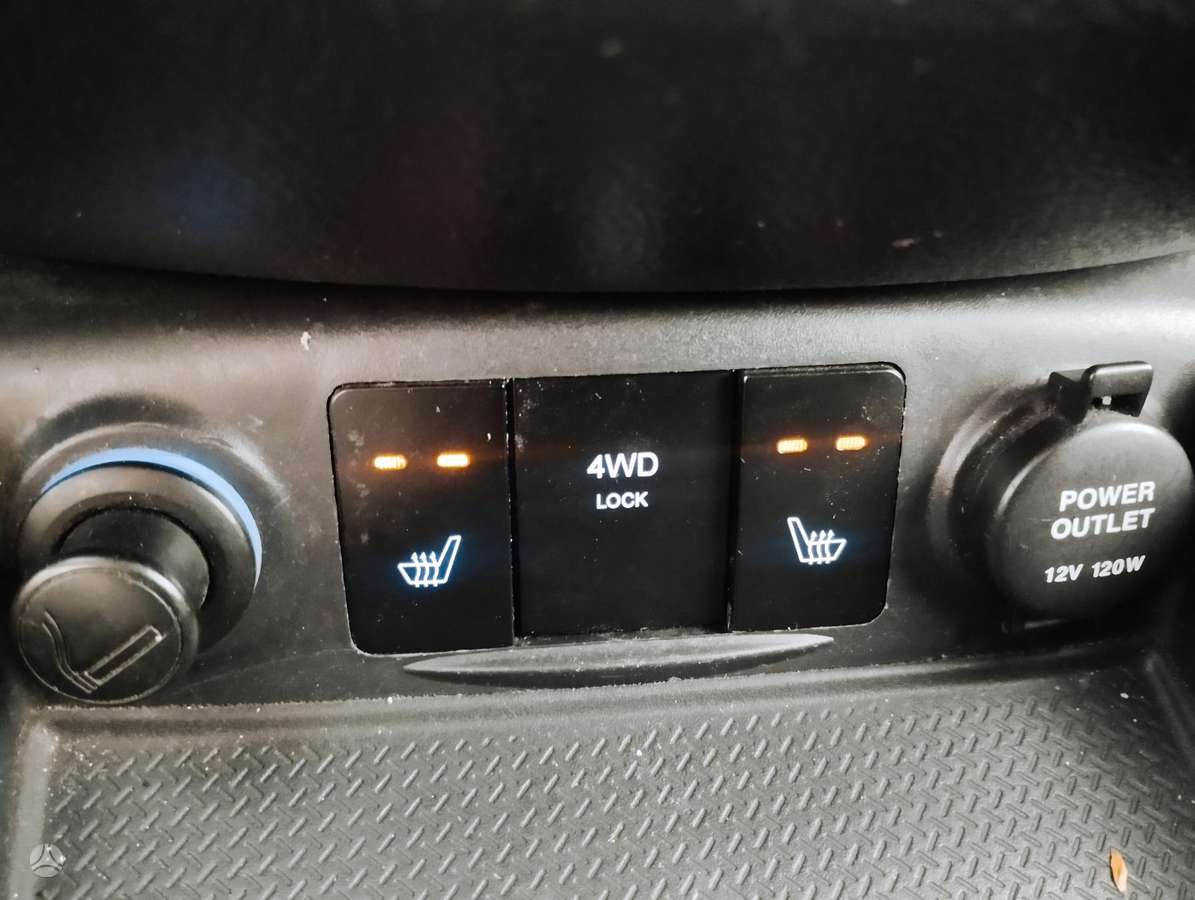 Hyundai Santa 2007 — photo 31