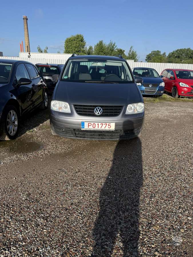 Volkswagen Touran 2005 — vehicle for AFU Ukraine