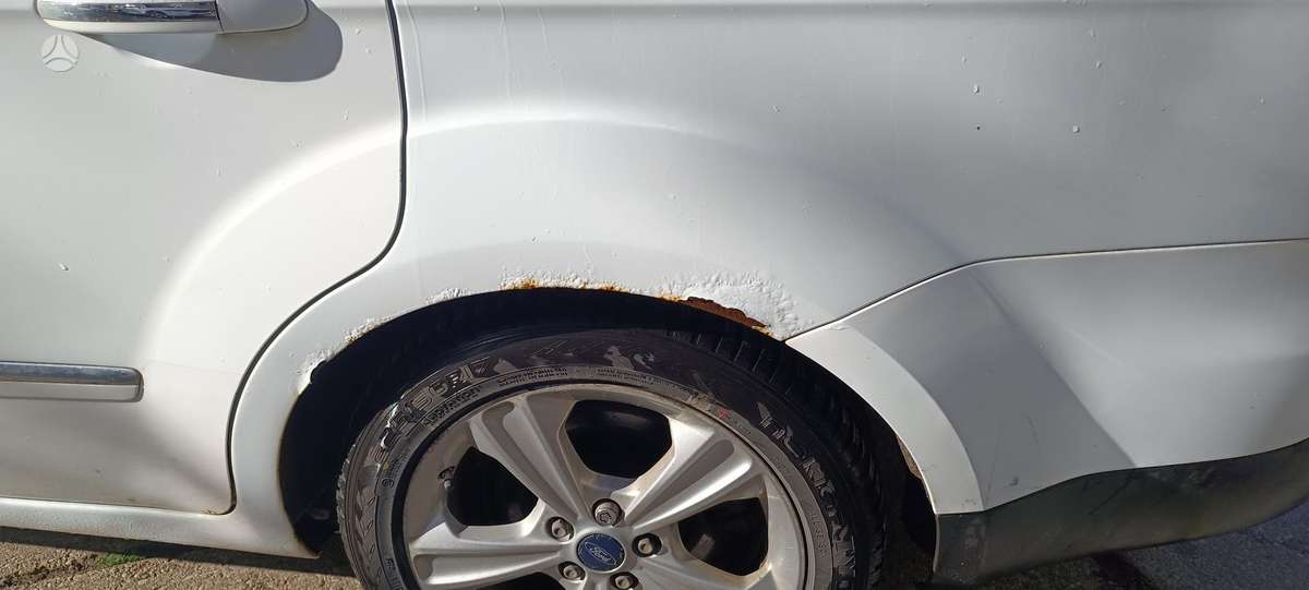 Ford Galaxy 2014 — photo 7