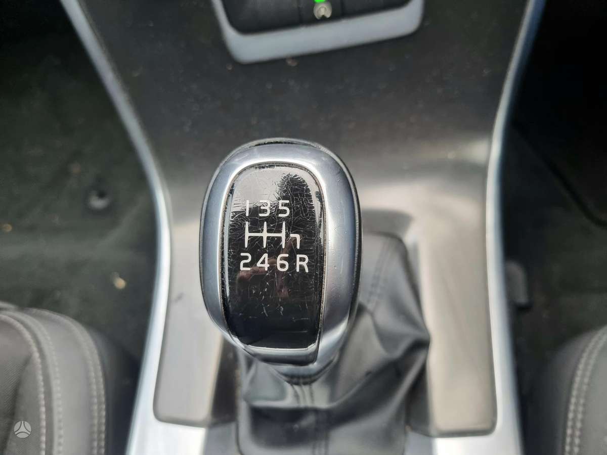 Volvo XC60 2014 — photo 16