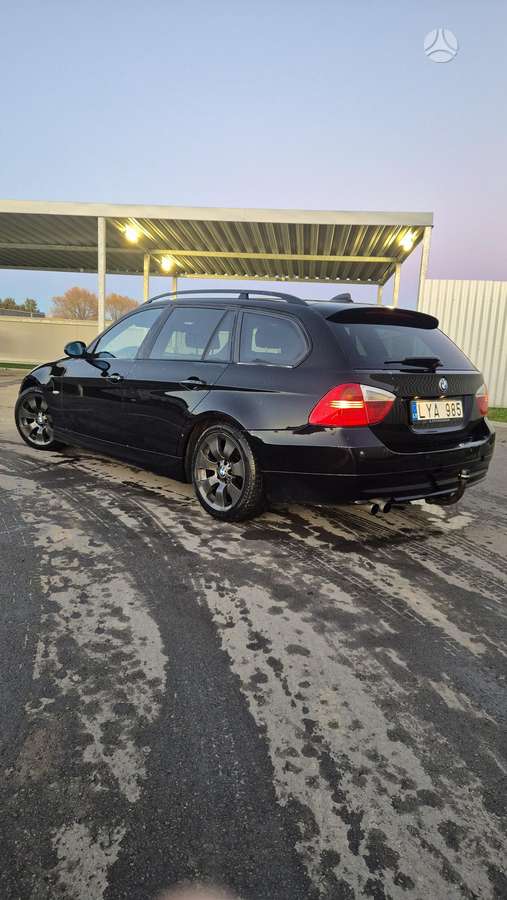 BMW 330 2007 — photo 10