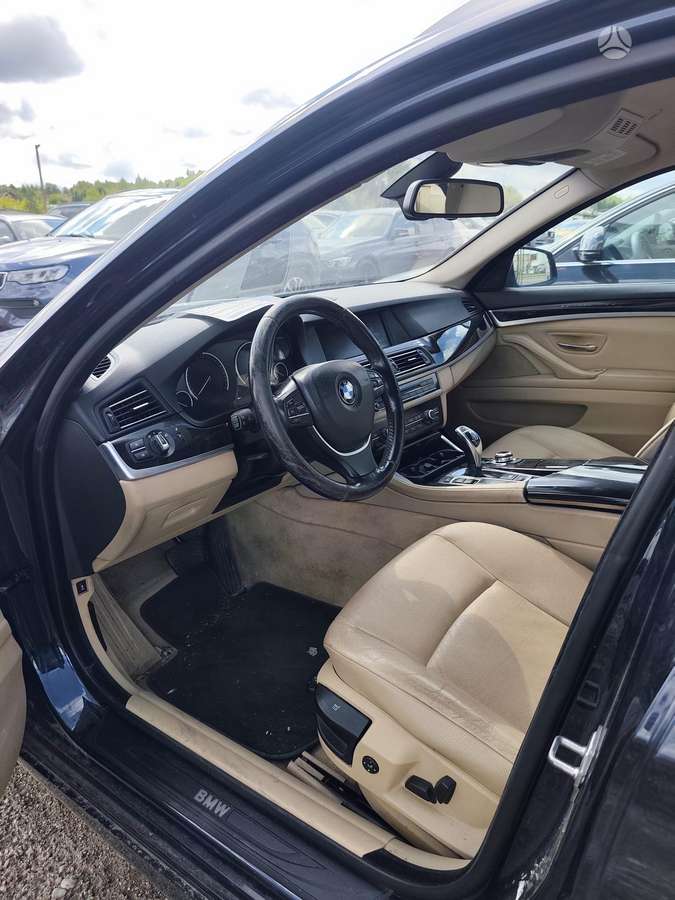 BMW 520 2011 — photo 6