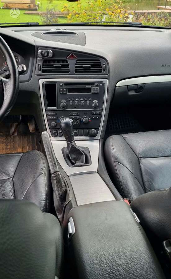 Volvo V70 2006 — photo 5