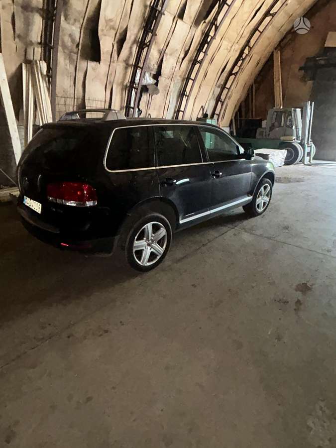Volkswagen Touareg 2006 — engine 2967 cm³, 224 HP (165kW)