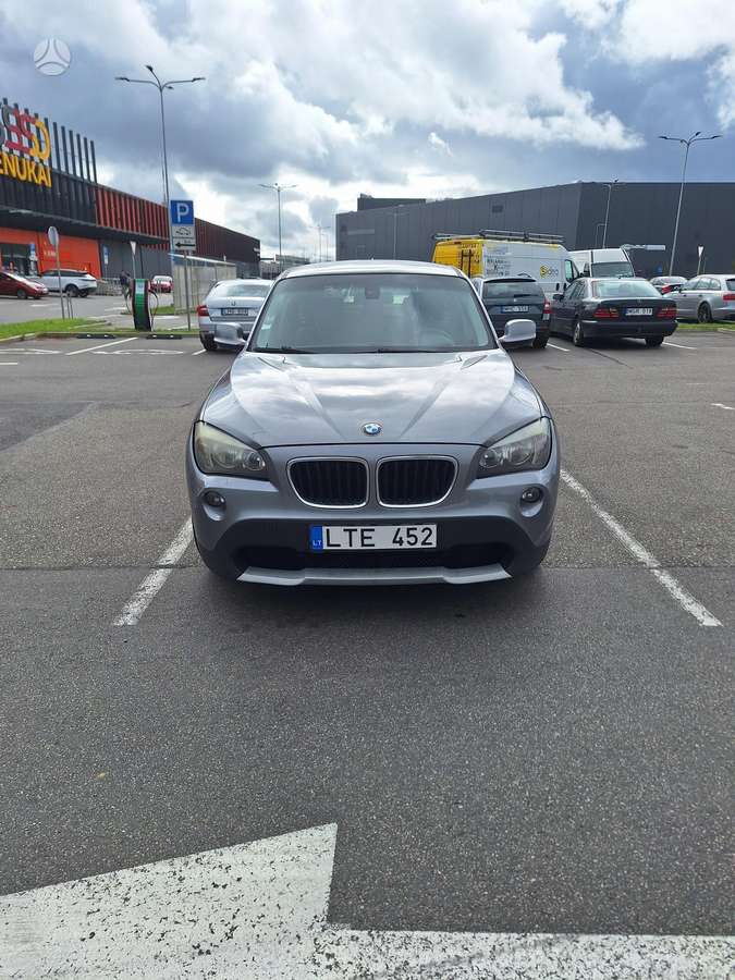 BMW X1 2010 — photo 9