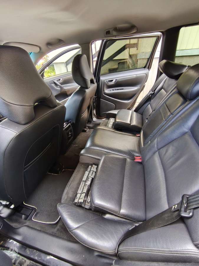 Volvo V70 2008 — photo 10