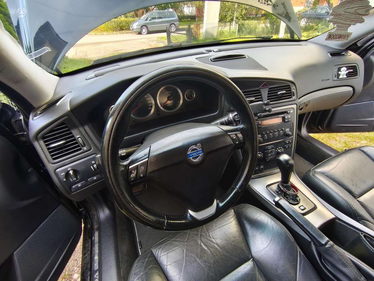Volvo V70 2008 — photo 9