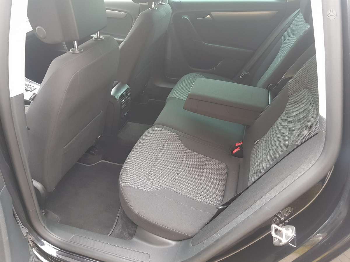 Volkswagen Passat 2014 — photo 24