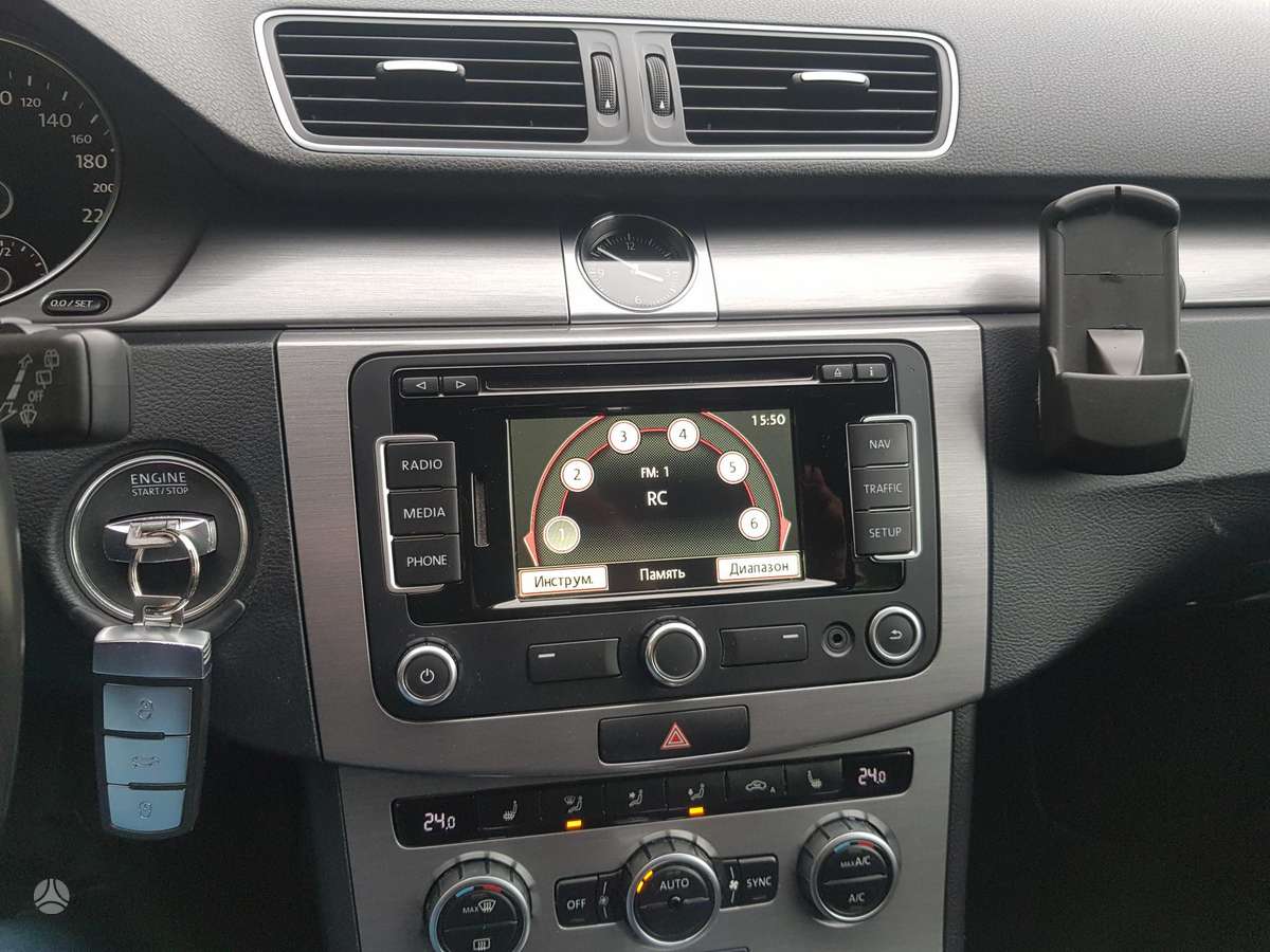 Volkswagen Passat 2014 — photo 34