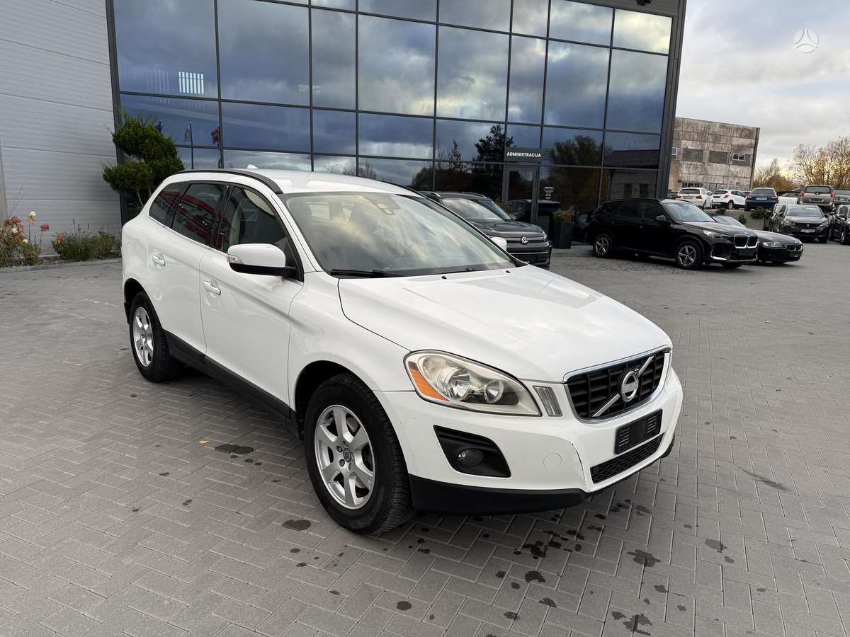 Volvo XC60 2009 — photo 6