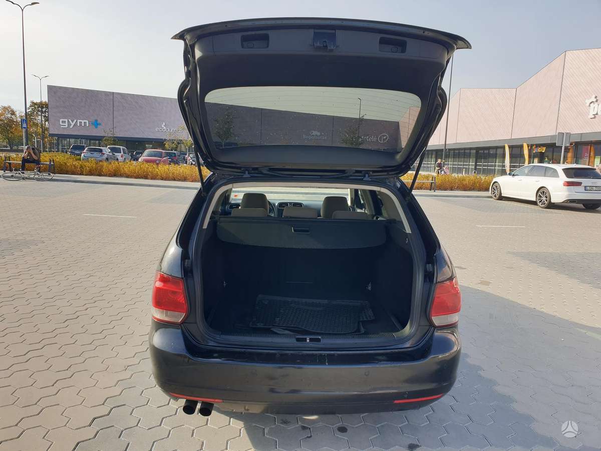 Volkswagen Golf 2010 — photo 22