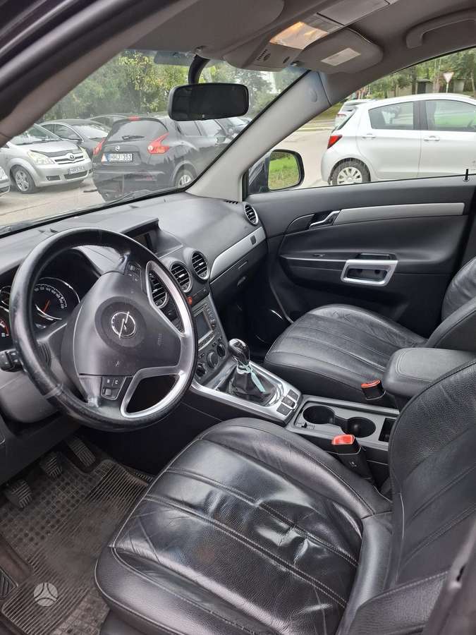 Opel Antara 2013 — photo 10