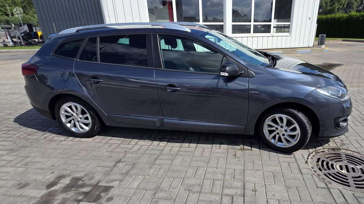 Renault Megane 2015 — двигун 1197 cm³, 116 HP (85kW)