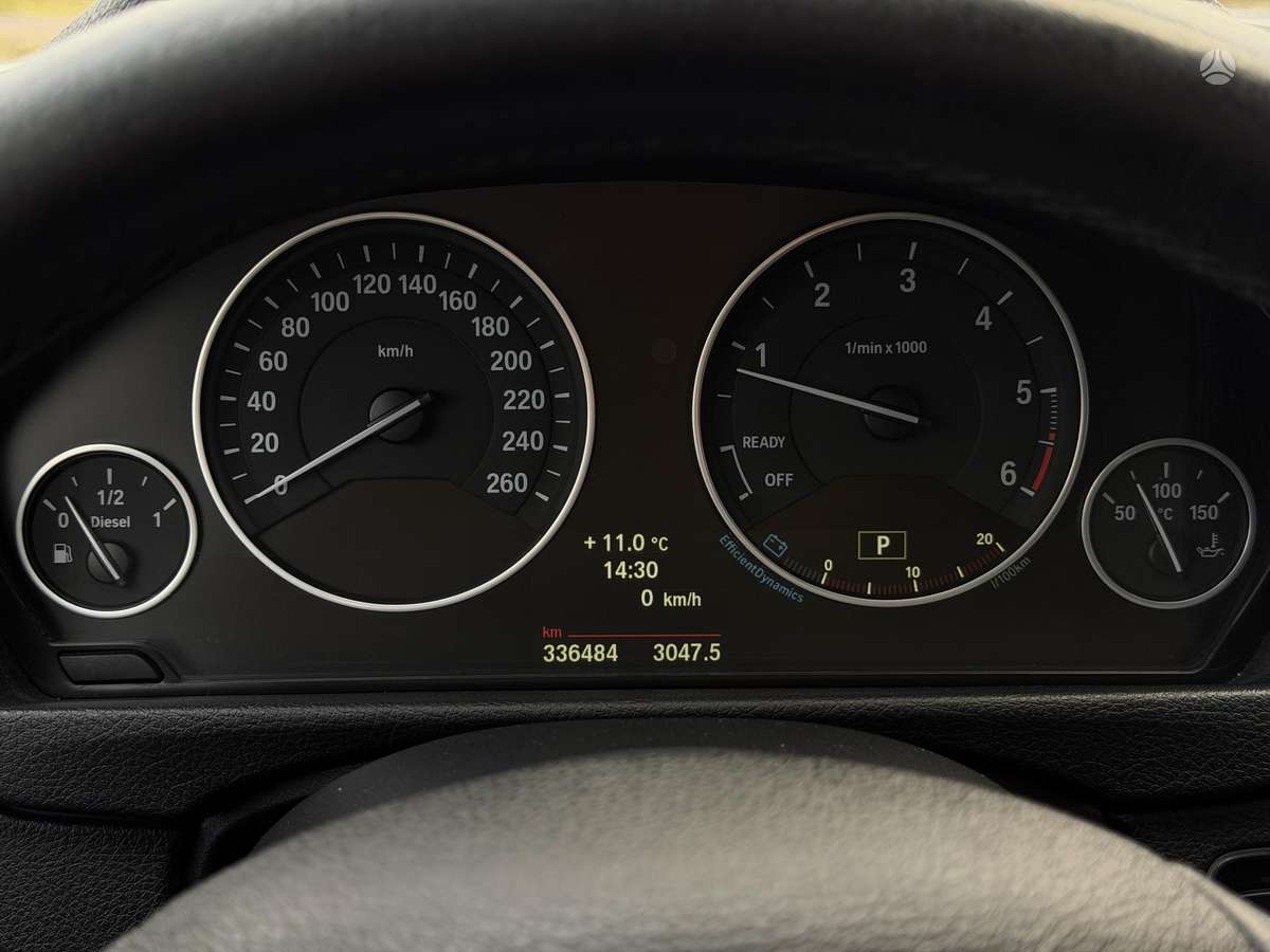 BMW 320 2013 — photo 33