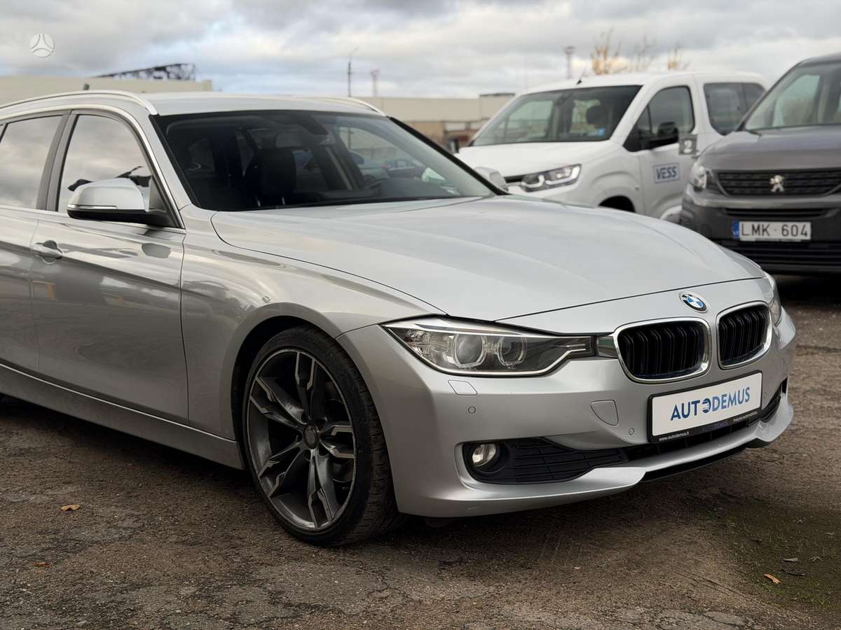 BMW 320 2013 — photo 7