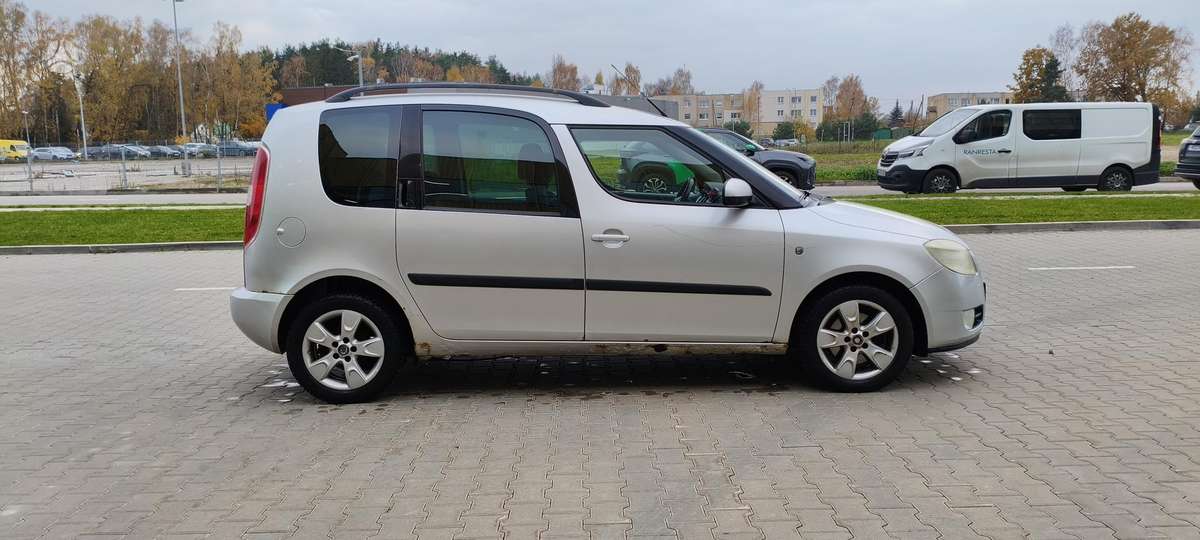Skoda Roomster 2007 — photo 17
