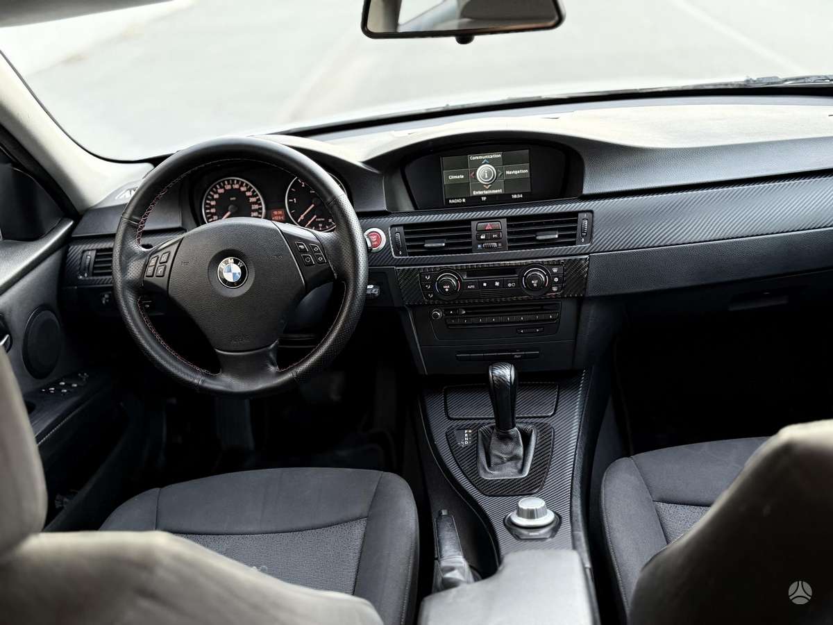 BMW 320 2006 — photo 10