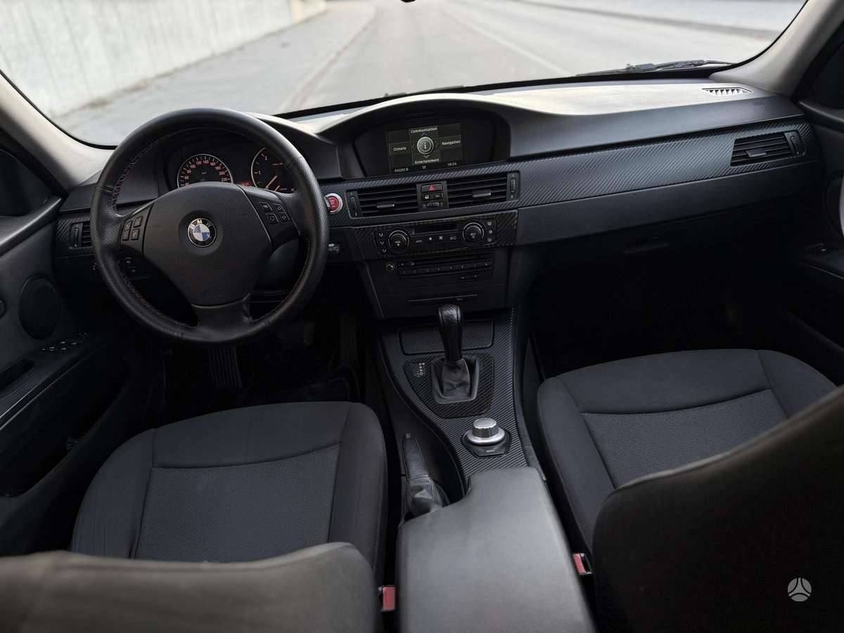 BMW 320 2006 — photo 9