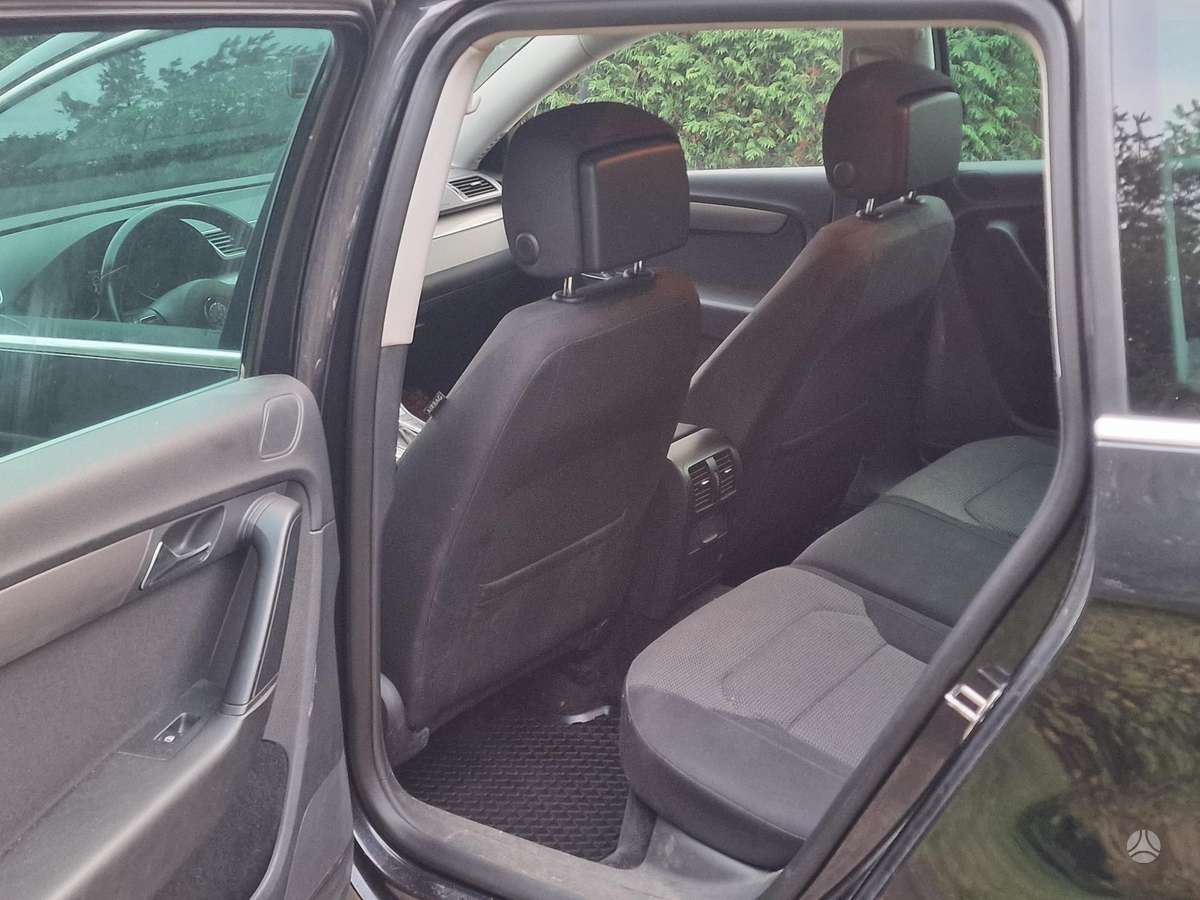 Volkswagen Passat 2012 — photo 10