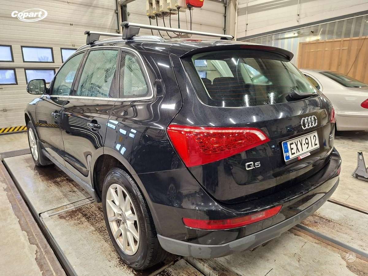 Audi Q5 2012 — engine 1968 cm³, 170 HP (125kW)