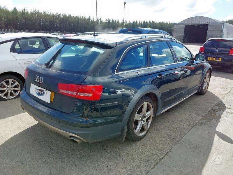 Audi A6 2014 — interior