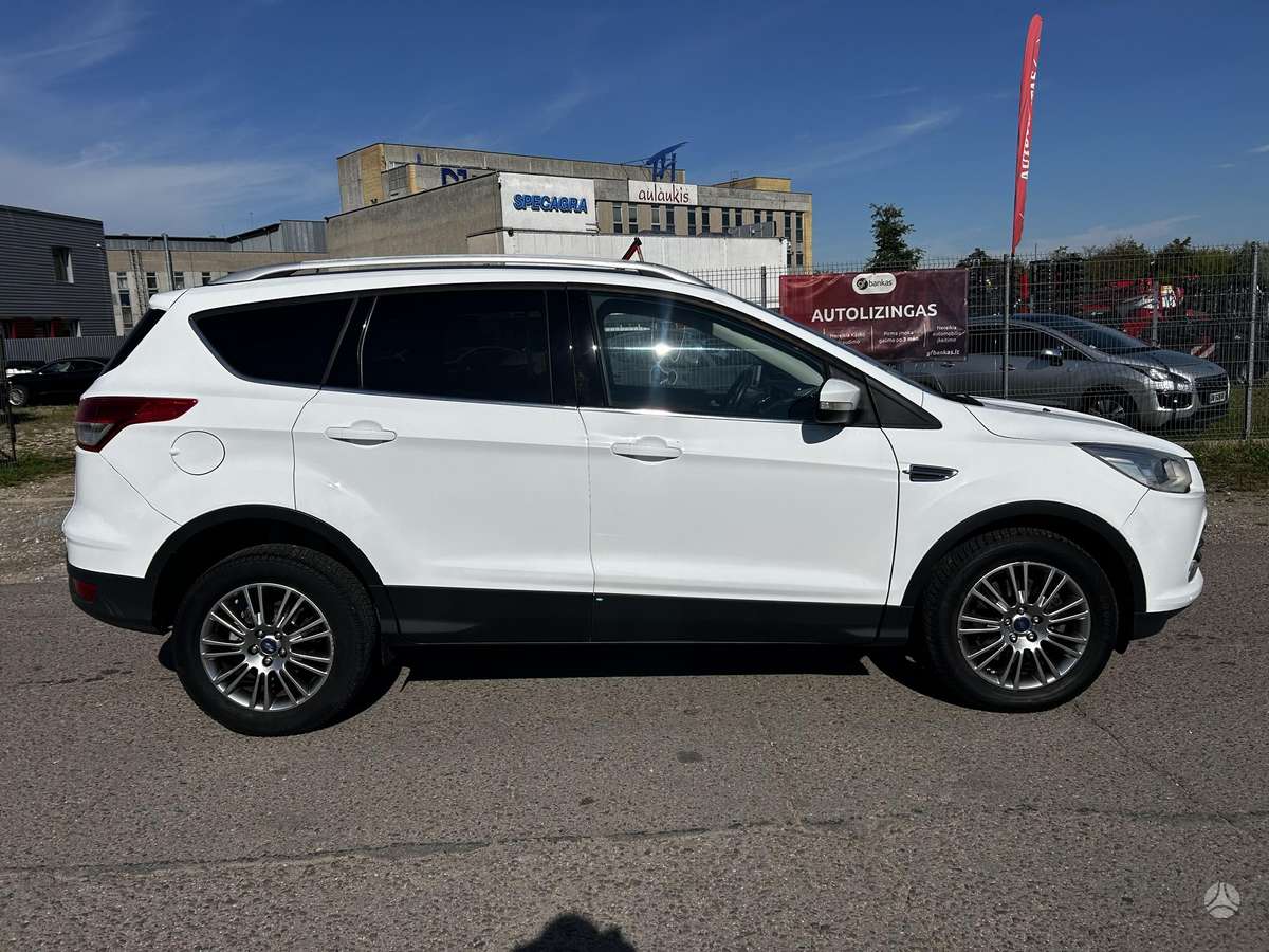 Ford Kuga 2014 — photo 8