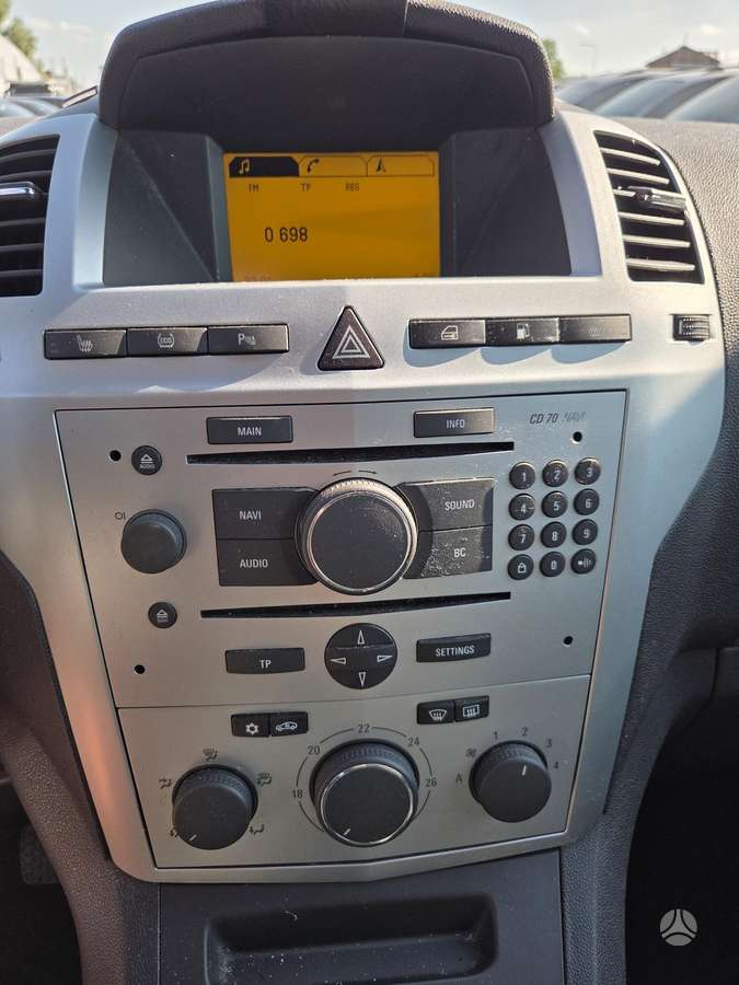 Opel Zafira 2009 — photo 14