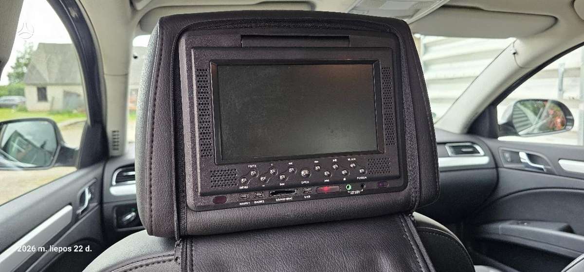Skoda Superb 2011 — photo 25