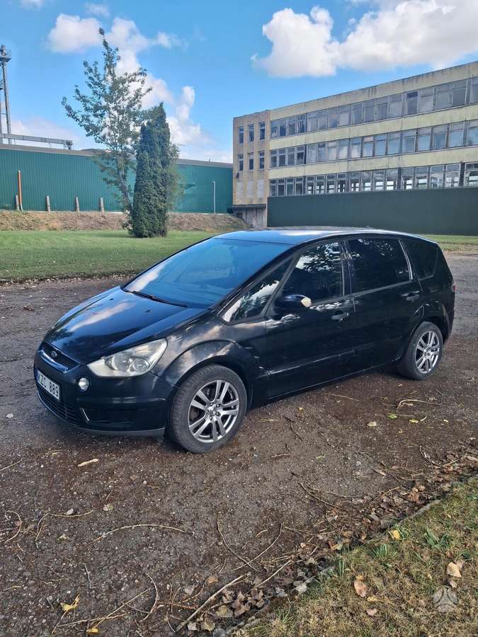 Ford S-MAX 2006 — салон