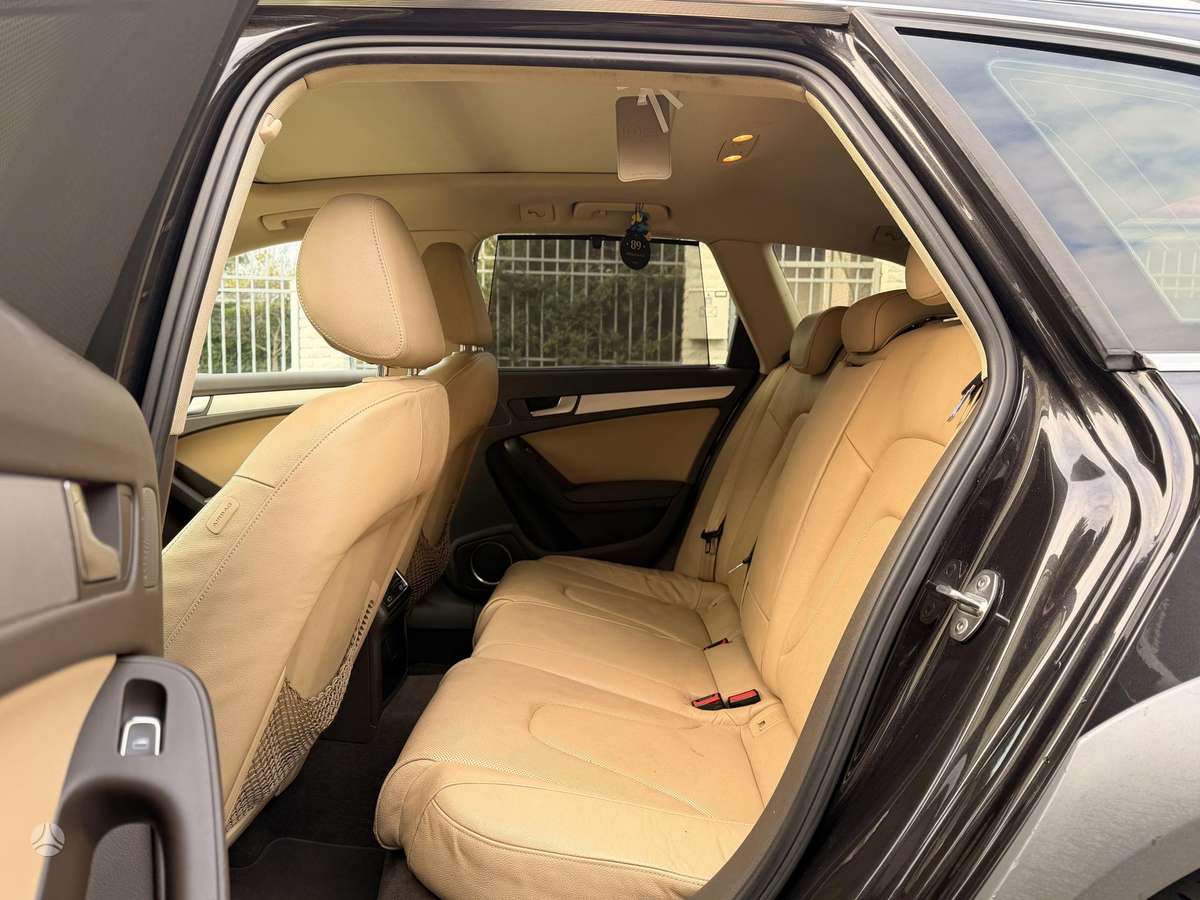 Audi A4 2013 — photo 11