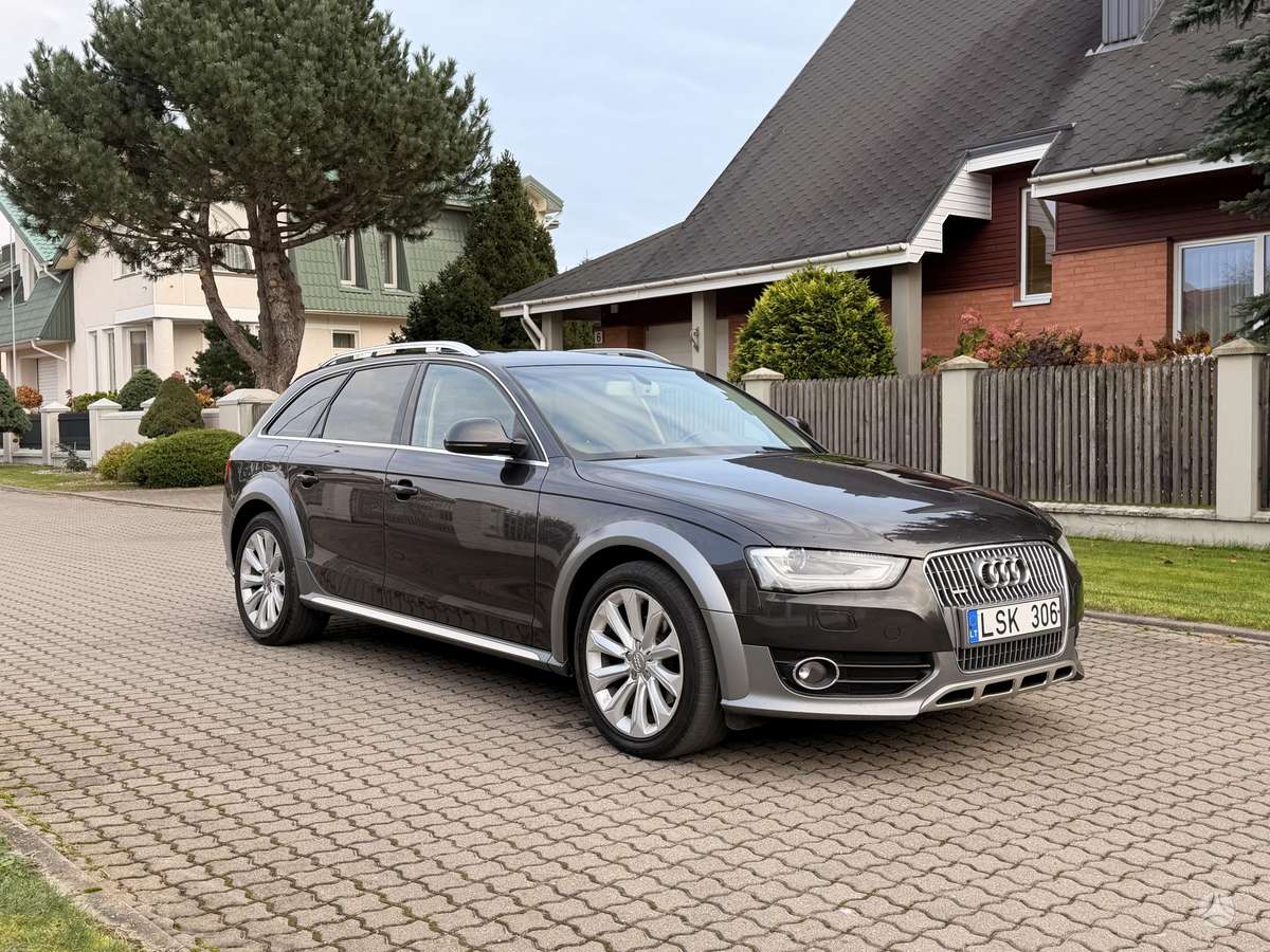 Audi A4 2013 — photo 8
