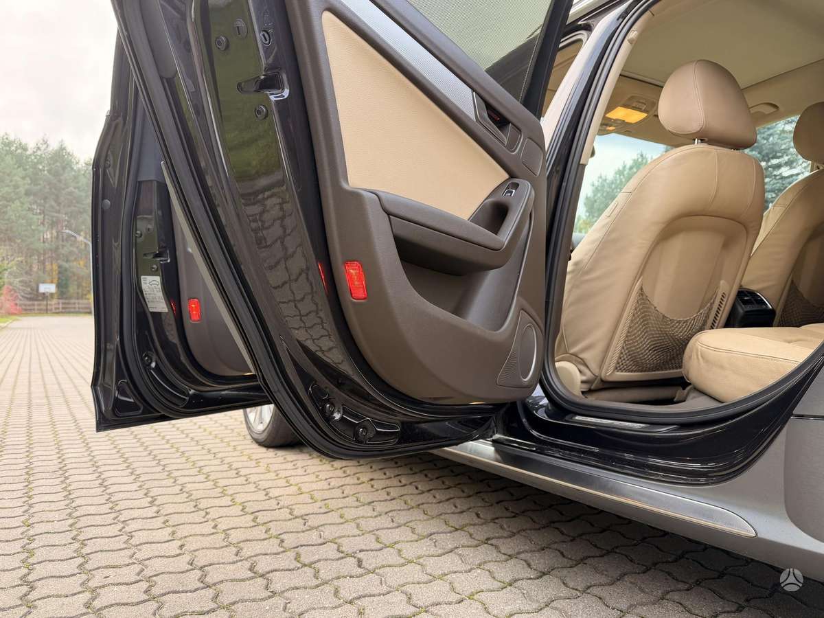 Audi A4 2013 — photo 9