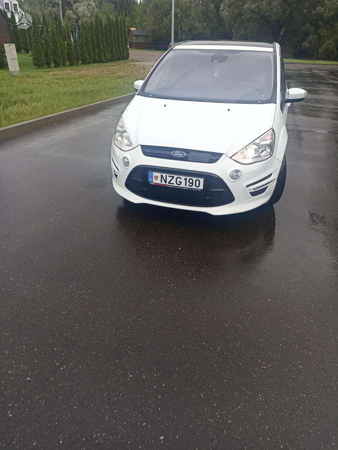 Ford S-MAX 2011 — photo 13