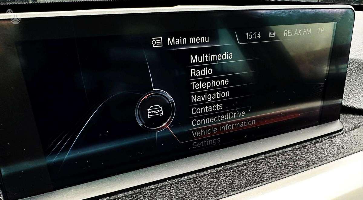 BMW 320 2014 — photo 8
