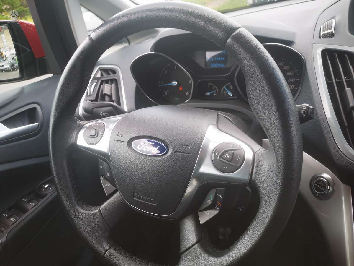 Ford Grand 2012 — photo 10