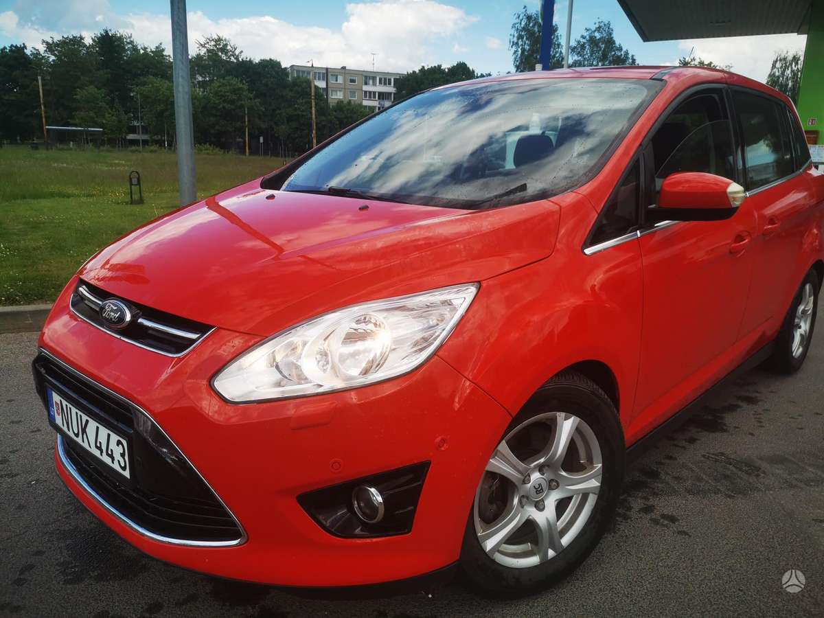 Ford Grand 2012 — photo 8