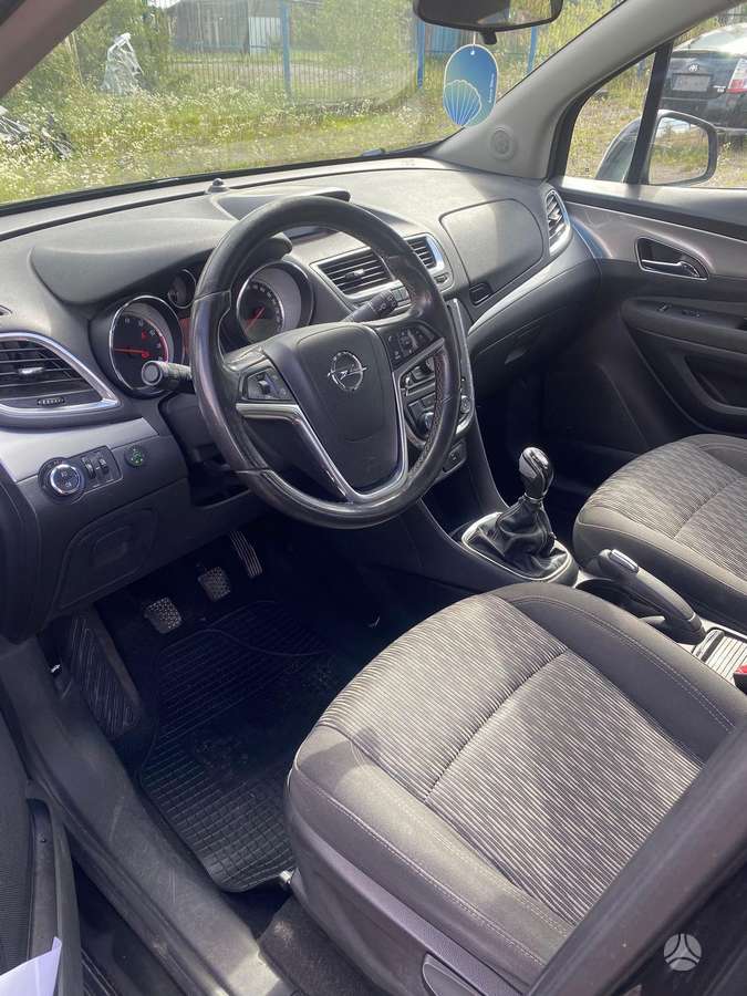 Opel Mokka 2014 — photo 11