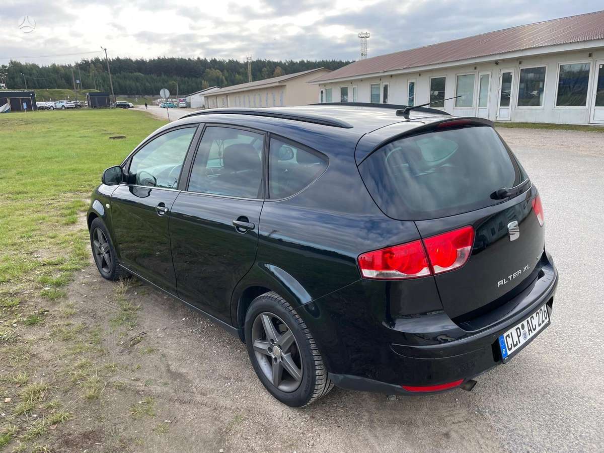 Seat Altea 2014 — салон