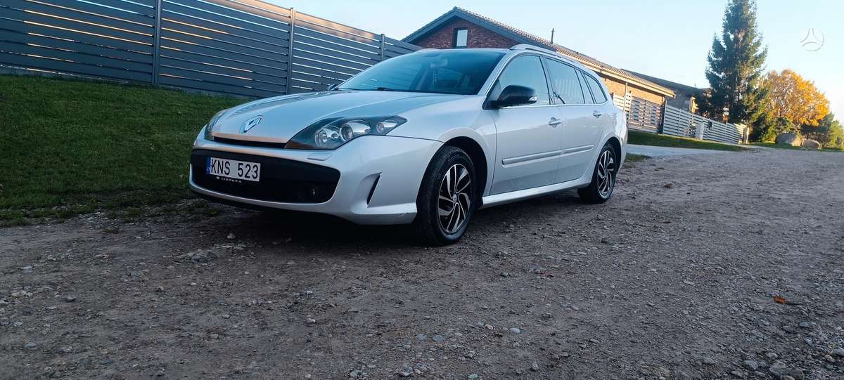 Renault Laguna 2010 — авто для ЗСУ з Європи