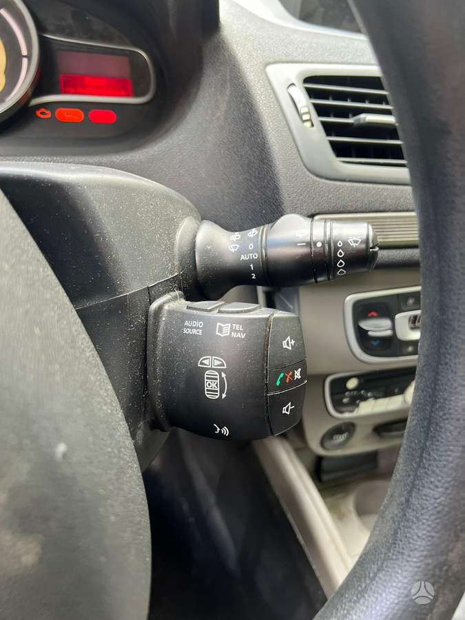 Renault Megane 2009 — photo 7