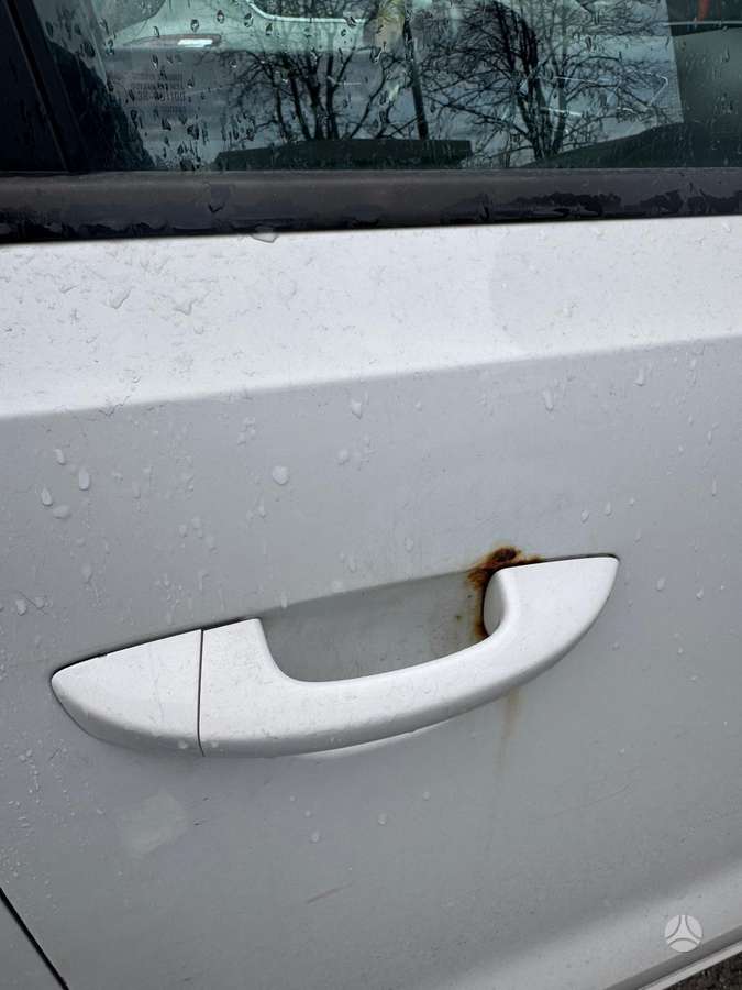 Seat Alhambra 2012 — photo 12